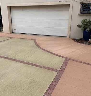 Les réalisations d’aménagements extérieurs dans le béton décoratif, allées de jardin, enrobé de LAM BTP spécialiste des aménagements extérieurs et du béton décoratif dans l’Hérault
