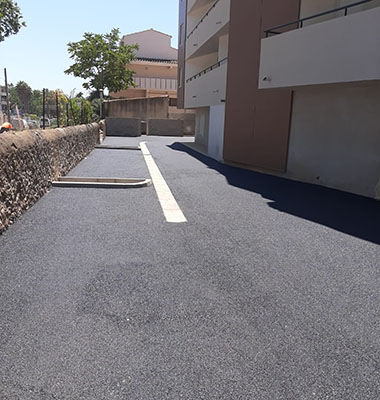 A Béziers, réalisation d'un béton coloré