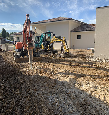 Réalisation d'un béton désactivé à Saint Thibéry dans l'Hérault